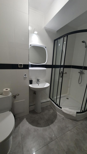 Bathroom 3, Hotel Zbyszko, Szczecin