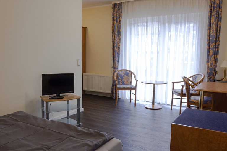 Bedroom, Hotel Restaurant Waldlust, Hagen