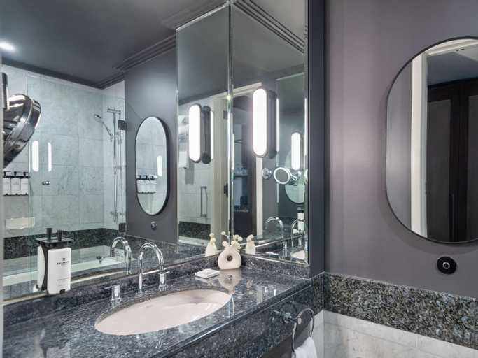 Bathroom 6
