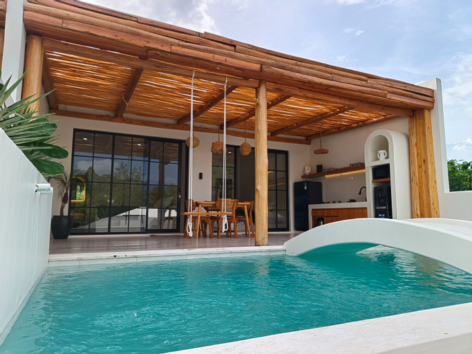 Villa Fortuna - CANGGU (Puncak - Bogor), Bogor