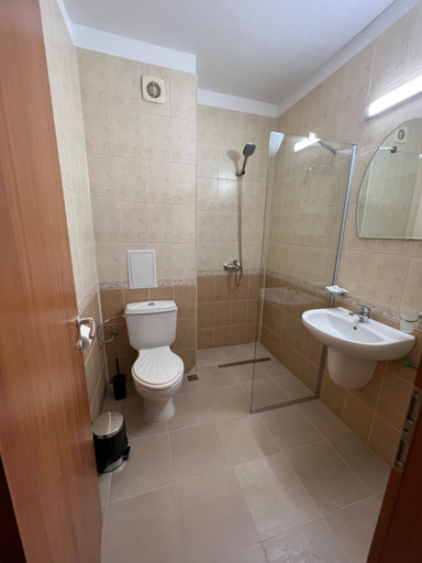 Bathroom 3, Beatris Family House, Nesebar