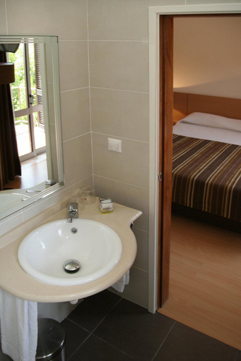 Others 5, Arcada Hotel, Cantanhede