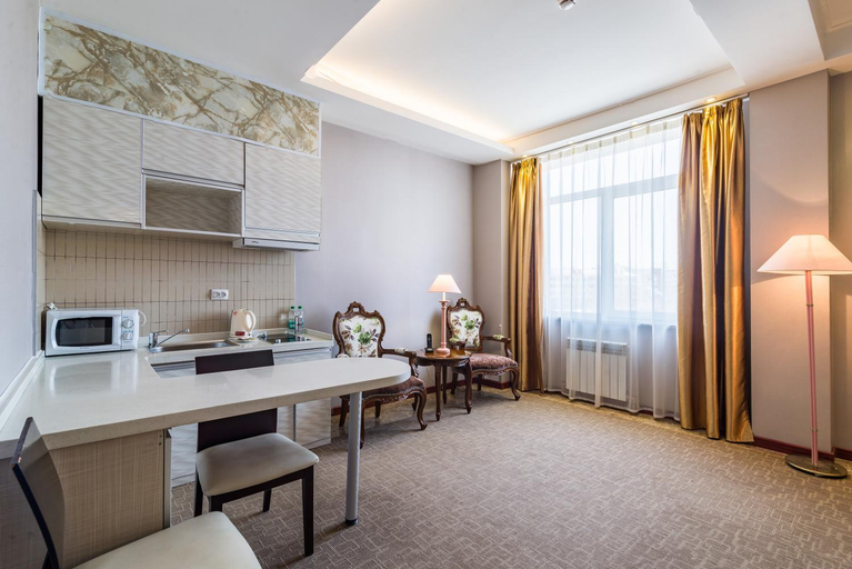 Others 4, Lenina Hotel, Anivskiy rayon