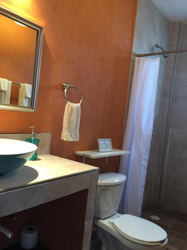 Bathroom 3, Villa Las Campanas, San Martín de las Piráámides