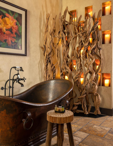 Bathroom, The White Birch Inn, Rabun