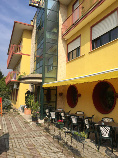 Exterior & Views 1, Hotel Ristorante Il Pirata, Vicenza