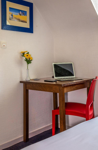 Bedroom 2, Auberge De Kerveoc, Finistère