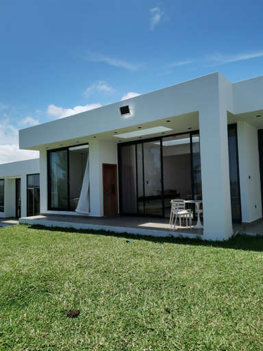 Exterior & Views 1, Dzixile, Bilene