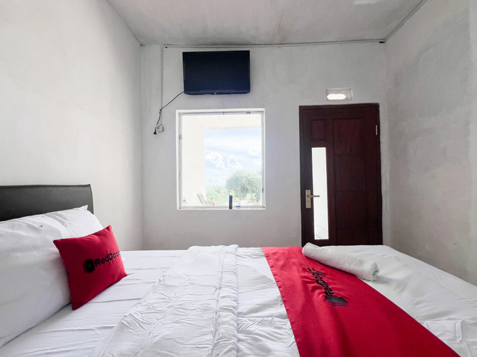 Bedroom 8