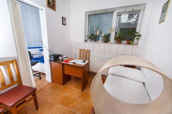 Others 5, Hotel Alice, Livadia