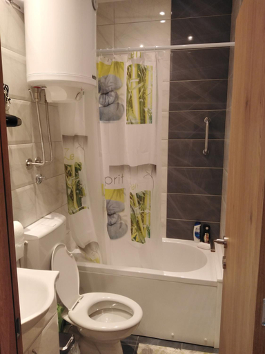 Bathroom 3, Hostel Oasis, Belgrade