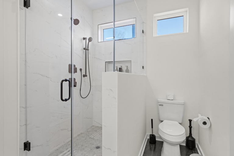 Stylish Modern 3BR 3,5BA Townhouse in Charlotte, Mecklenburg