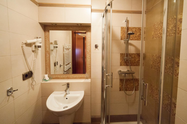 Bathroom 4, Hotel przy Mlynie, Rybnik City