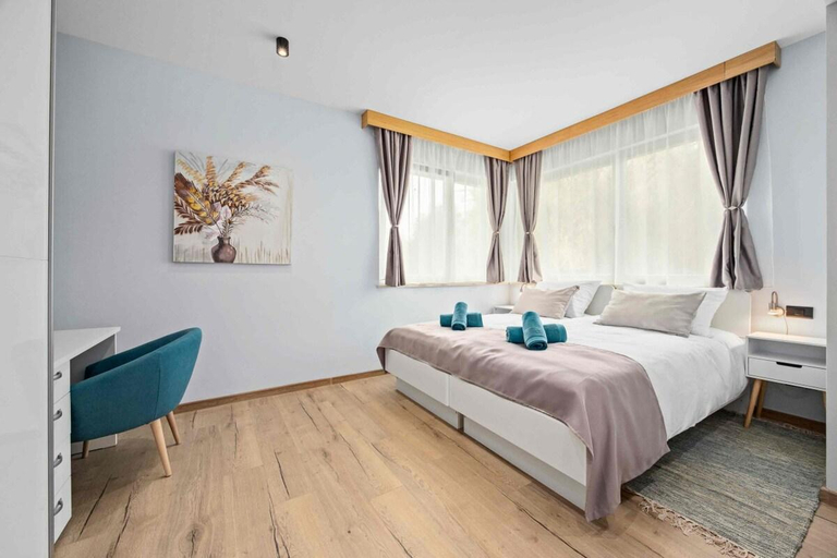 Bedroom 3, Villa Palma - seaside luxury villa for 6 person!, Pula
