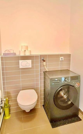 Luxury one bedroom flat with parking&balcony-Cent2, Luxembourg