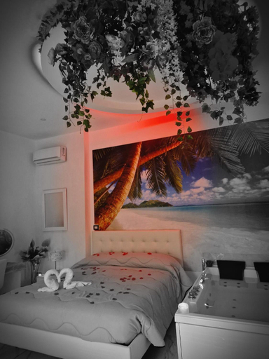 Bedroom 2, Hotel Caribe, Napoli