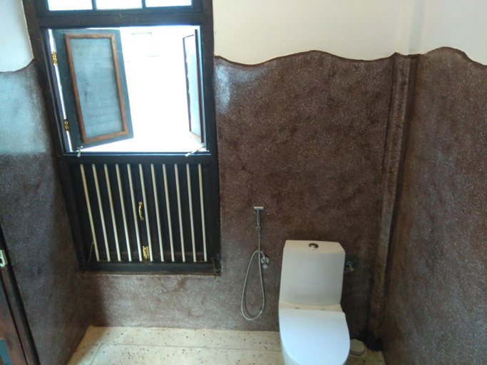 Others 5, zLife Stone Town, Mjini