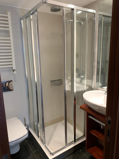 5, Hotel Playa Grande Suites, Cautín
