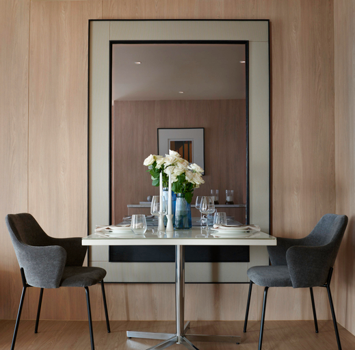 Dining Room 16