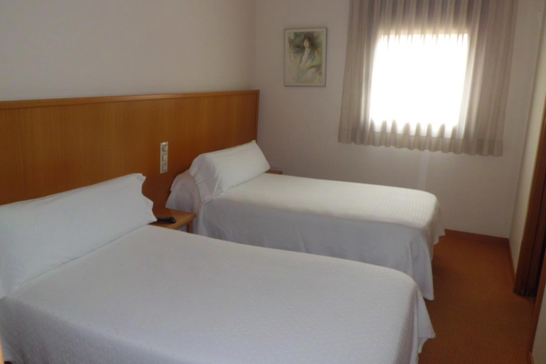 Bedroom 4, Hostal Palouet de Segarra, Lleida