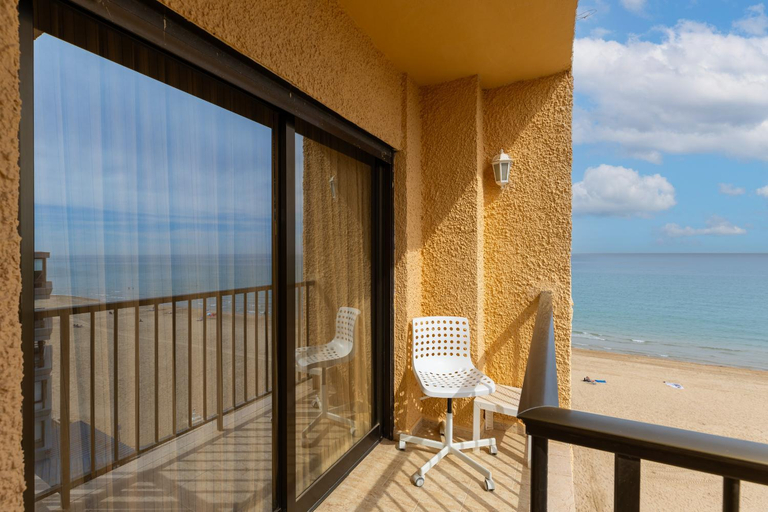 Others 3, Beach Haven by Fidalsa, Alicante