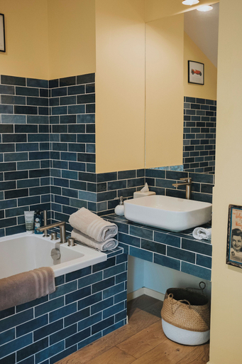 Bathroom 4, Lyon Country House - Tour de Garde, Rhône