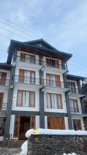 The Bulevar - Whispering willow , Lahul & Spiti