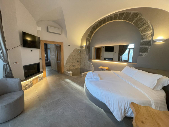Bedroom 12