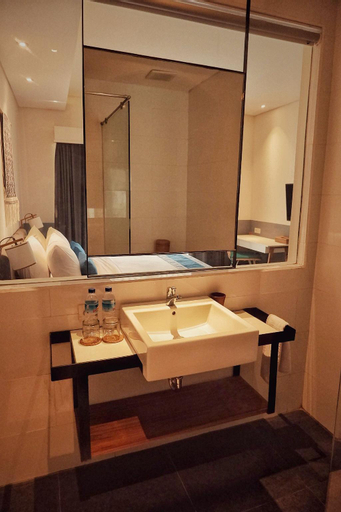 Bathroom 6