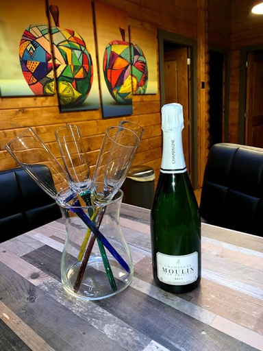 Food & Drinks 5, Long Wood Lodges, Powys
