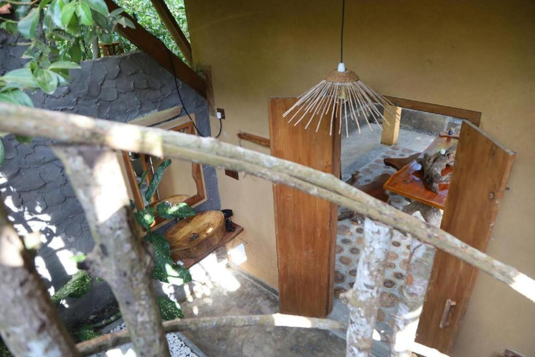 Others 5, Cinnamon Paradise, Habaraduwa