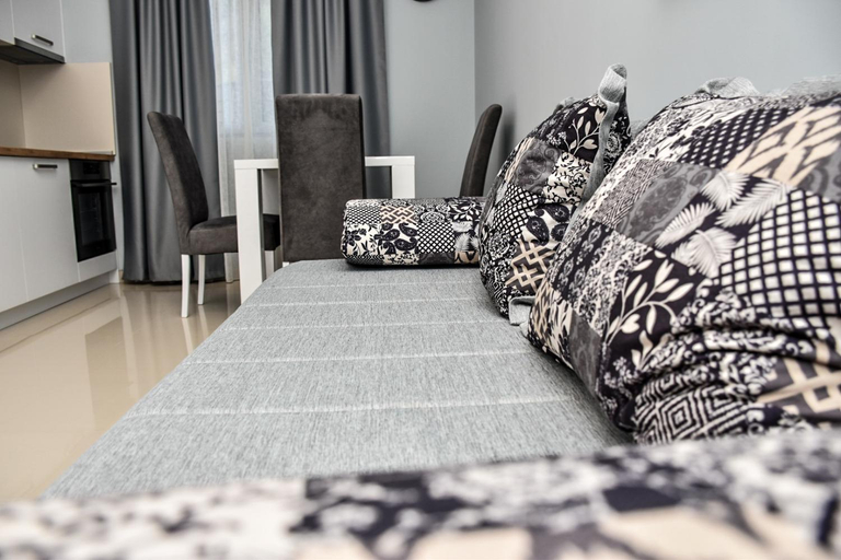 Others 3, Apartments Sisevic