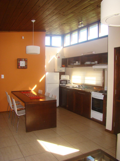 Others 5, Cabanas Klippen, General Pueyrredón