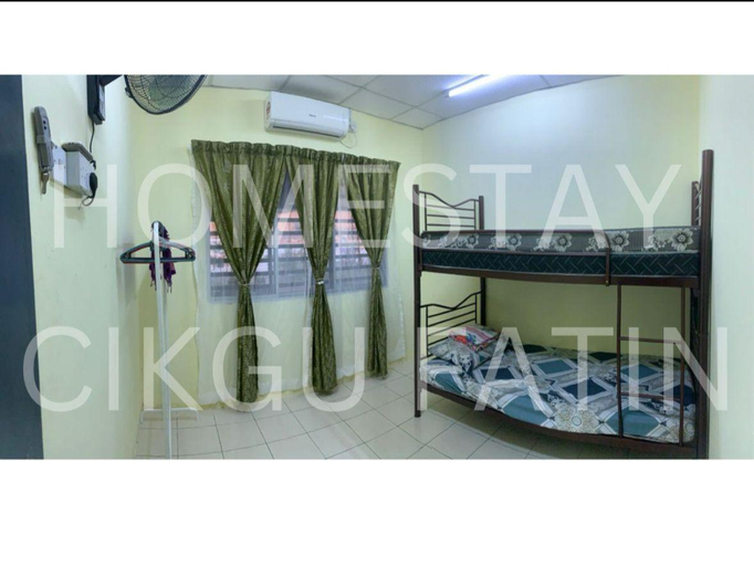 Bedroom, HOMESTAY CIKGU FATIN (MUSLIM), Kuala Kangsar