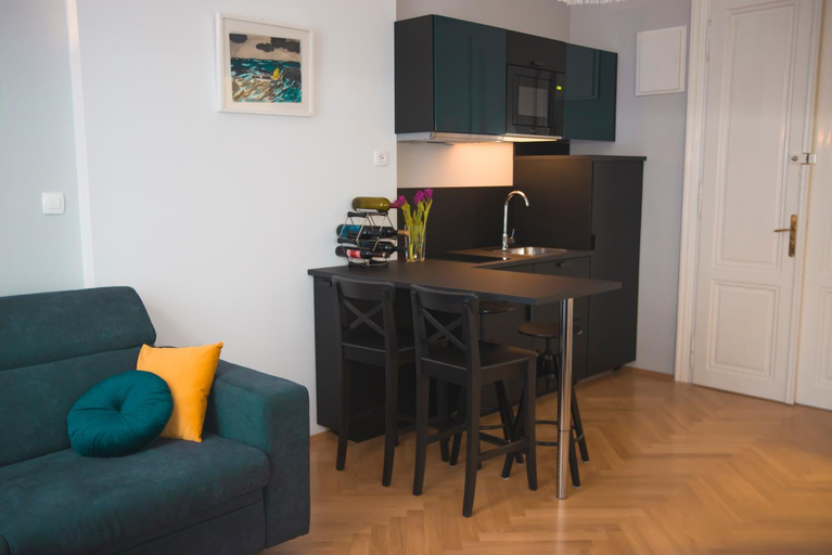 Kitchen 5, Stross Apartments, Zagreb