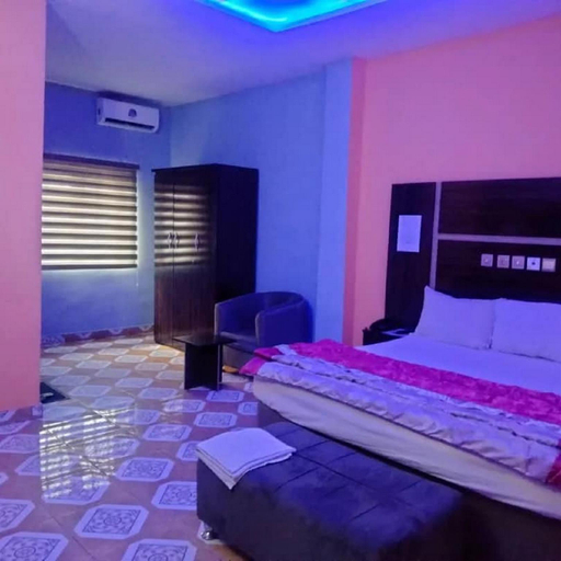 Others 5, A12 Hotels, Umuahia North