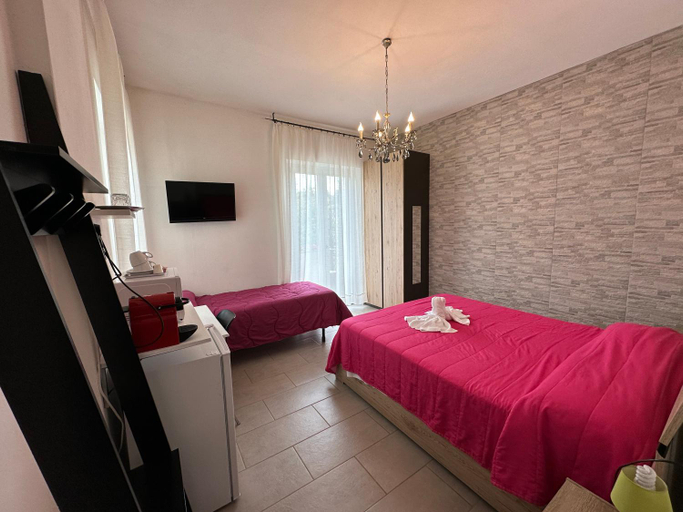 Others 4, B&B La Magnolia, Verona