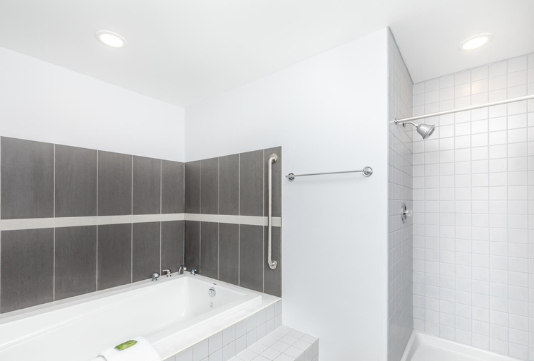 Others 5, Westridge Motor Inn, Okanagan-Similkameen