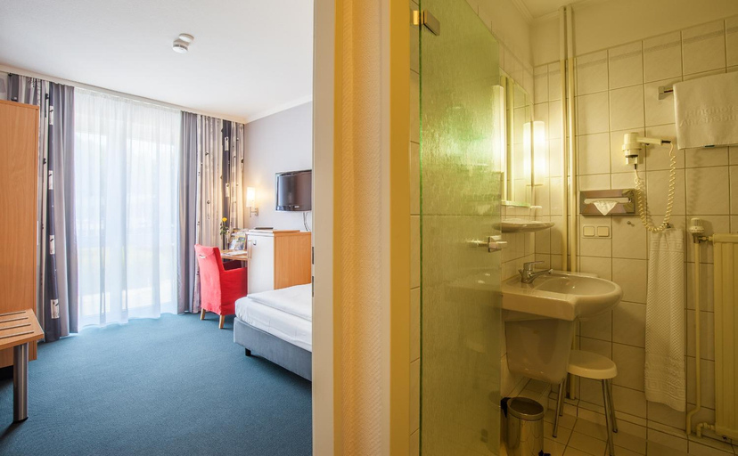 Others 2, Ringhotel Ahrensburg, Stormarn