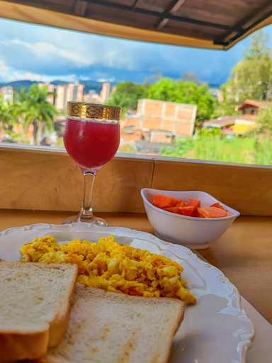 Food & Drinks 5, Casa Los Naranjos Hostal, Medellín