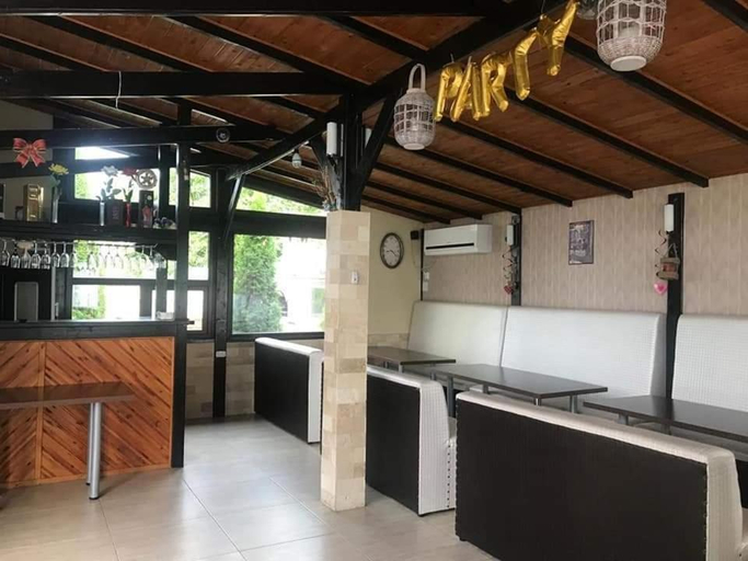 Others 3, Pensiunea La Cazemata Bucov, Bucov