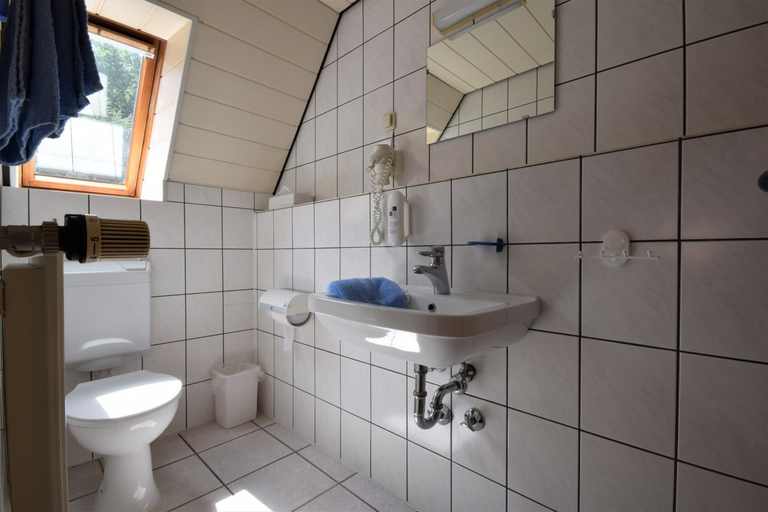 Bathroom 2, BmB Kirchwalsede Monteurzimmer / Unterkunft, Rotenburg (Wümme)
