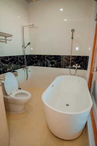 Bathroom 4, BLUE OCEAN VILLA, Phú Quý