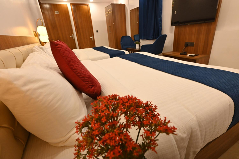 Bedroom 8