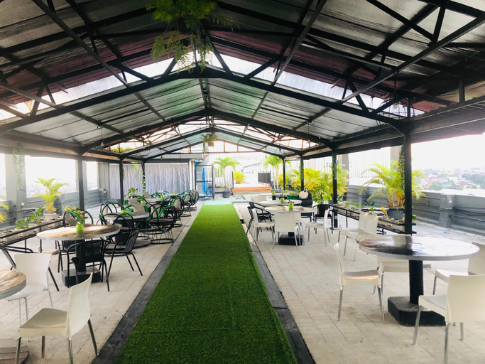 Food & Drinks 4, Student Castle Apartment Hogfarm HD, Sleman