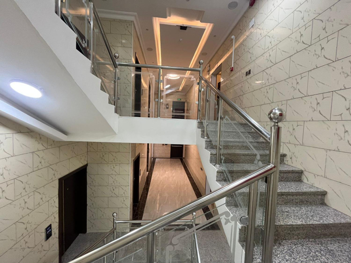 Others 3, هاوس إن للشقق المخدومة House Inn