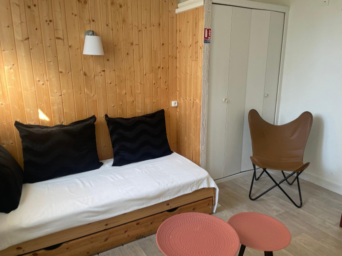 Bedroom, Hotel Regina, Puy-de-Dôme