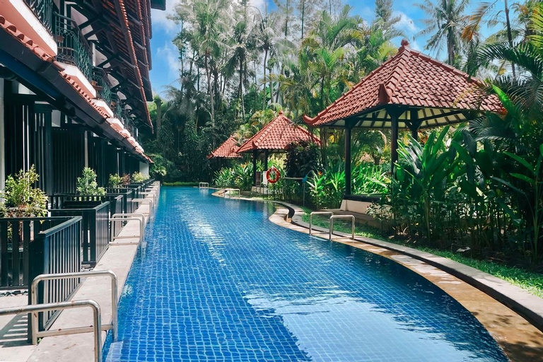 Swimming Pool 4