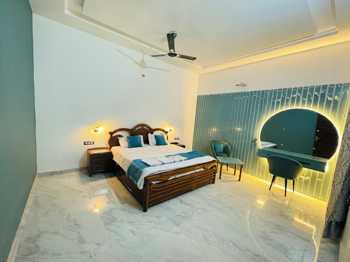 Bedroom 2, Sandhu Homestay, Amritsar