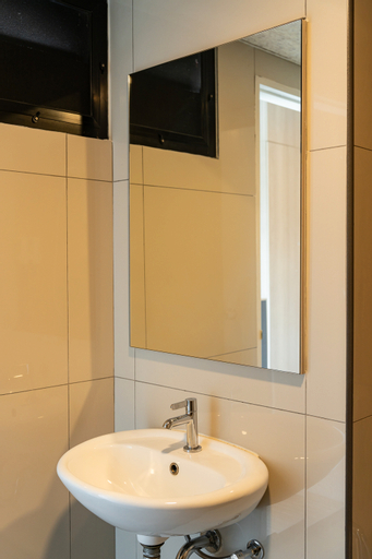 Bathroom 8